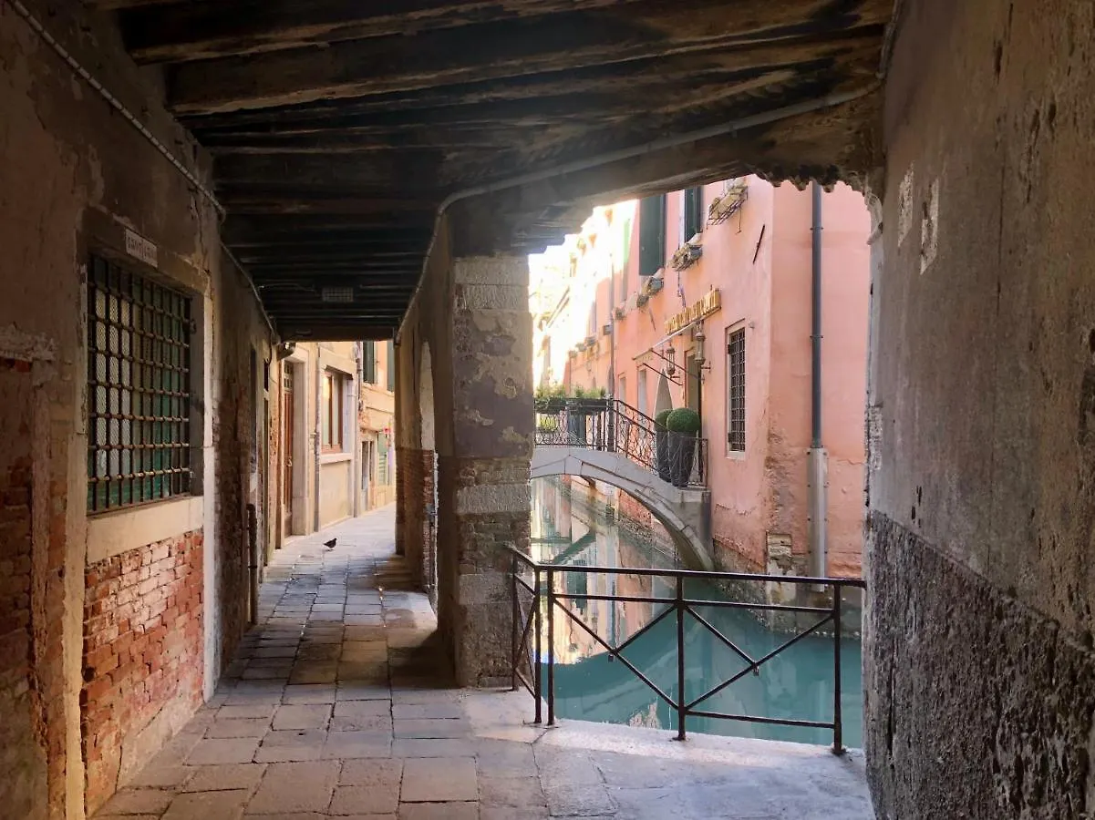 Ca' Zora Apartments Venice
